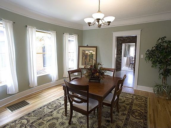 Dining Room and Bay Windows