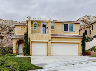 29385 Gary Dr, Santa Clarita, CA 91387