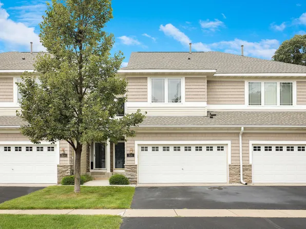 526 Sutherland Dr, Woodbury, MN 55129