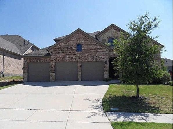 900 Hidden Springs Ct