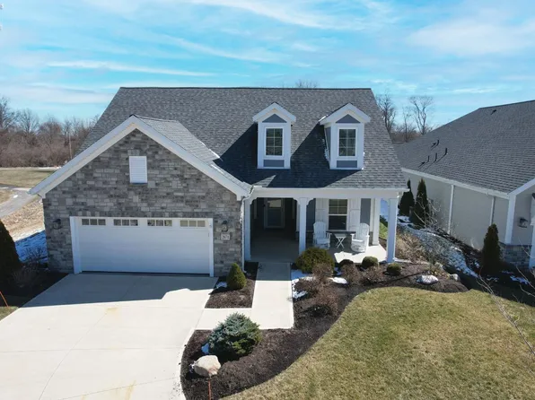 2671 Chateau Dr, Port Clinton, OH 43452