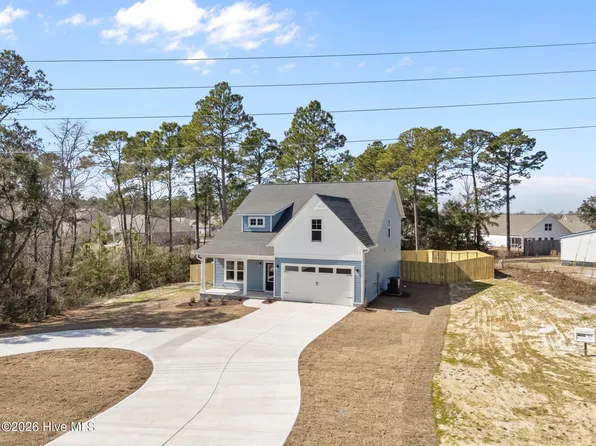 2361 Sunset Harbor Road SE, Bolivia, NC 28422