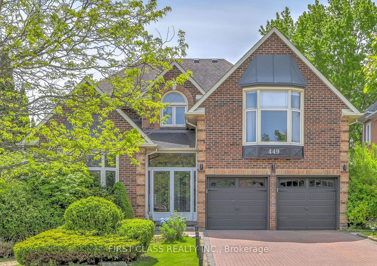5 bed, $4,500 — Photo 1