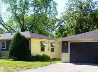 8300 Garfield Ave S, Bloomington, MN 55420