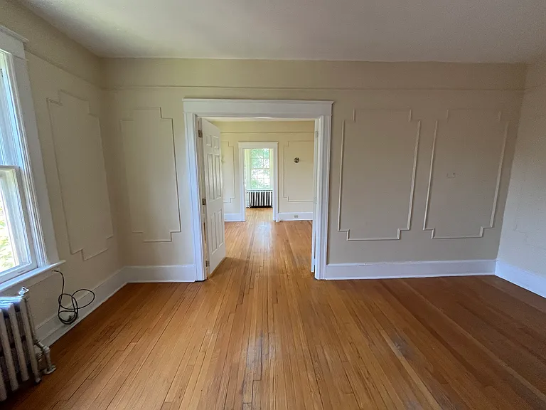 25 Hammersley Ave #10 — Photo 4