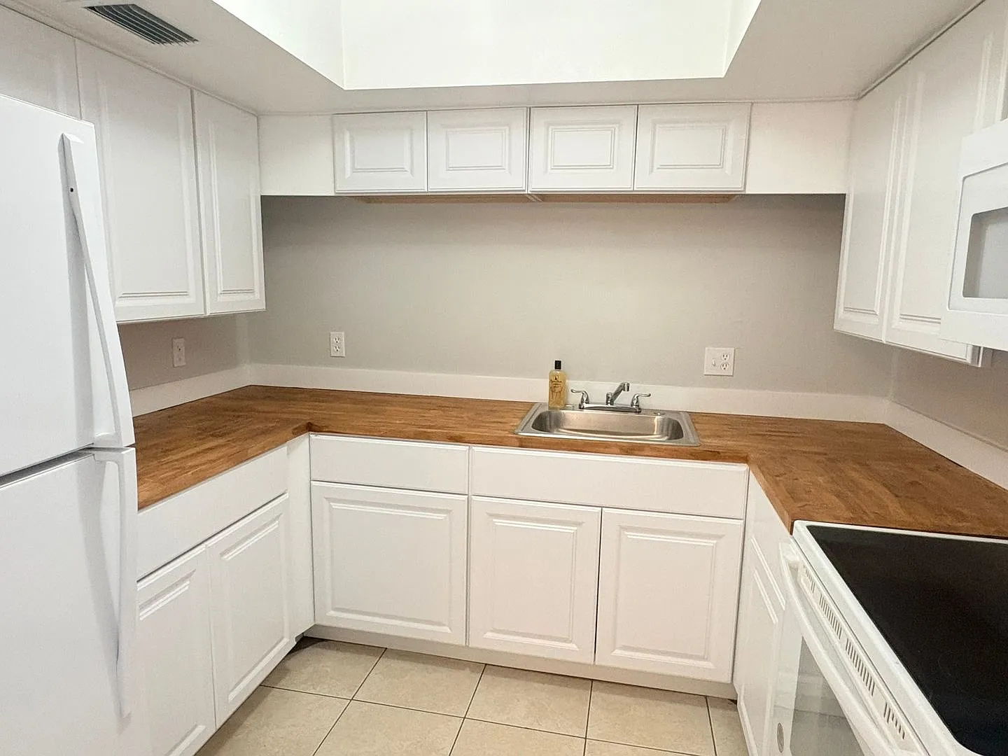 2/2 Condo for Rent in Fort Myers — Photo 2