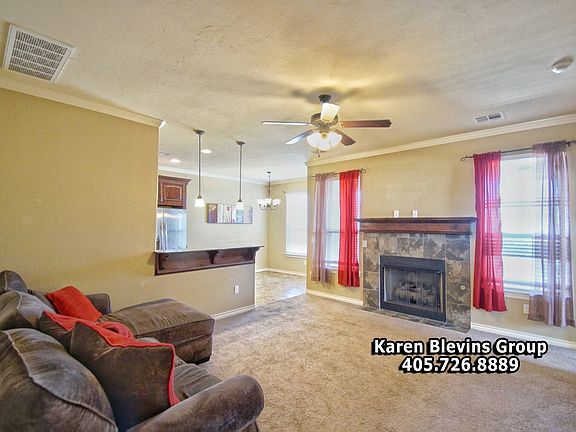 3rd image of 2617 Green Canyon Dr