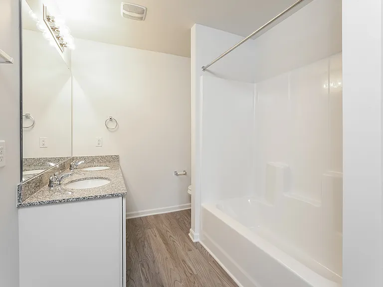 4330 Shadi Green Ln — Photo 8