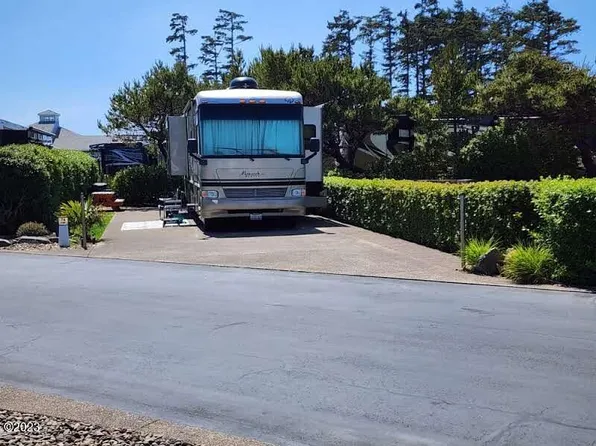 6225 N Coast Hwy, Newport, OR 97365