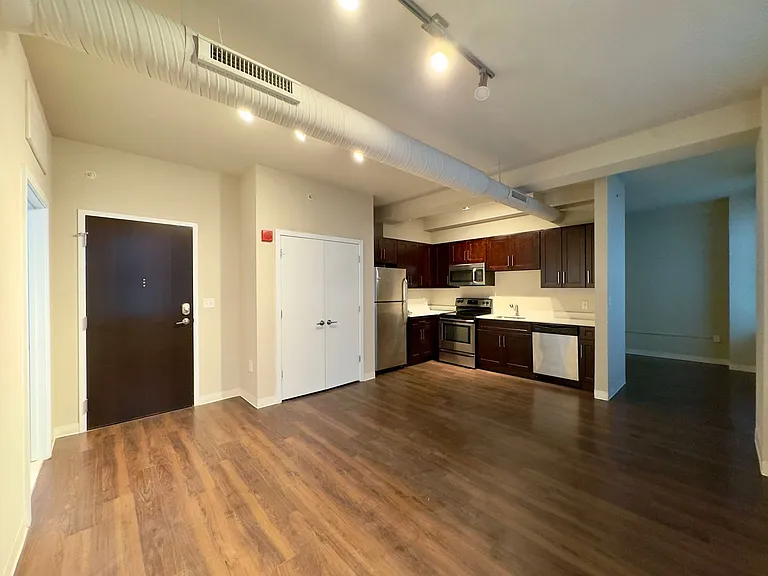 Charming 1 Bedroom/1 Bathroom Apartment Unit in Downtown Baltimore, MD! Unit 416 — Photo 98