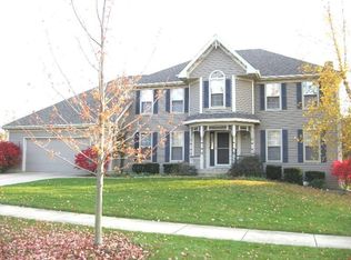 632 Arlington Ave, Naperville, IL 60565