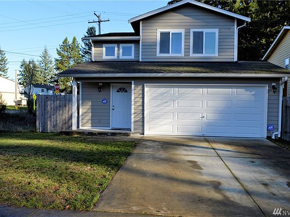 2nd image of 2050 Kelowna Pl SE