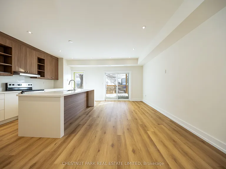 29 Hatherley Rd #B — Photo 10