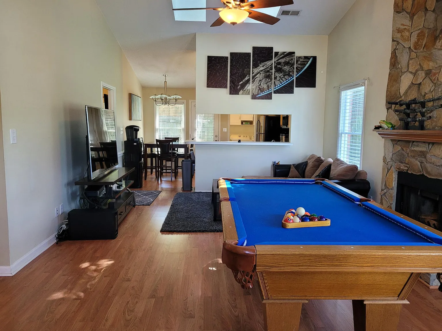 2 bed, 1041 sqft, $1,400 — Photo 3