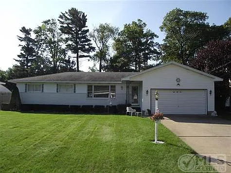 851 Winslow Ct photo 1
