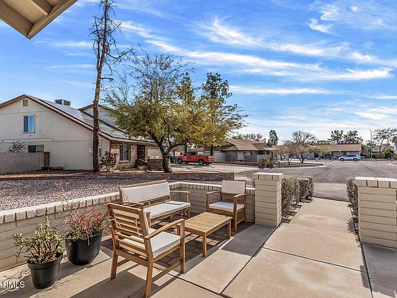 4th image of 4542 W VILLA THERESA Drive