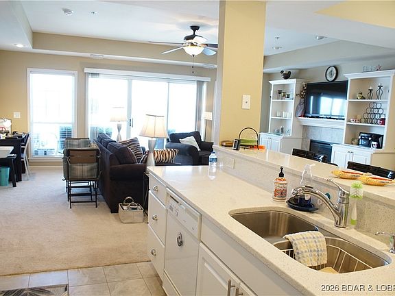 2nd image of 807 W Harbour Towne Dr Unit 807