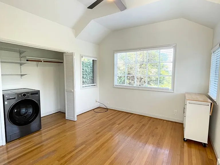 54 Cleland Ave — Photo 11
