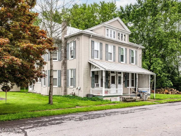 109 W 9th St, Watsontown, PA 17777