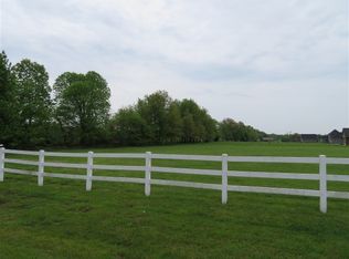 1 Squire Rd, Murray, KY 42071