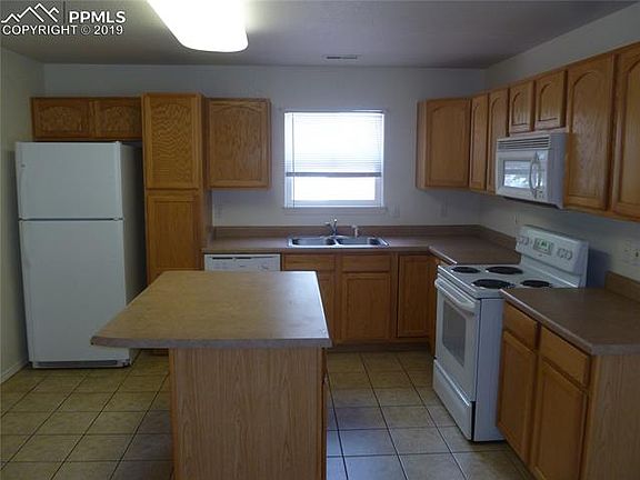 2nd image of 1248 Nichols Blvd APT B