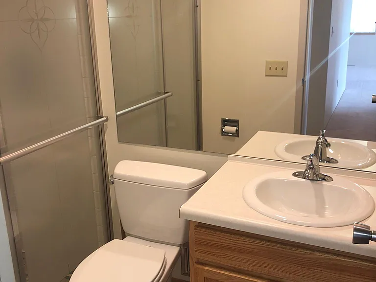 1500 Lincoln Tower Cir #304 — Photo 7