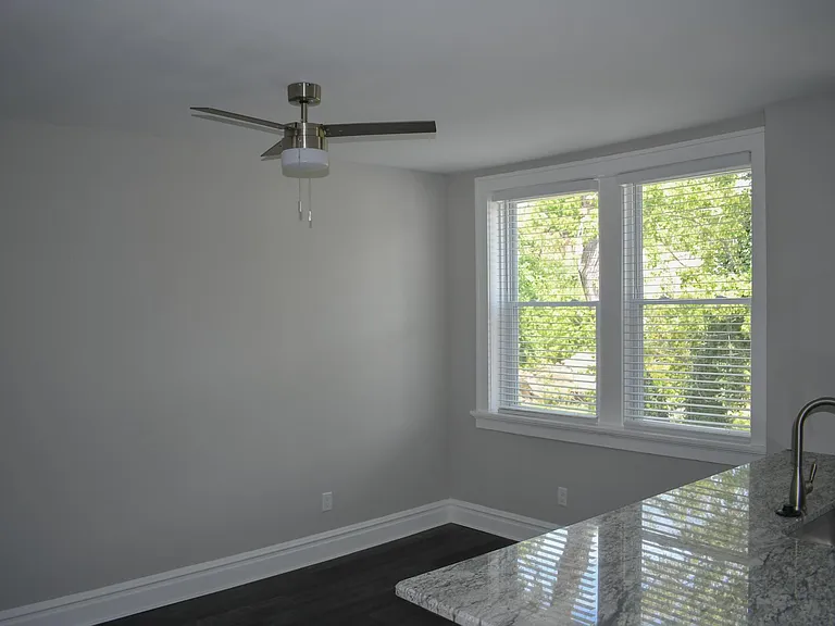 7505 Pershing Ave #2E — Photo 7