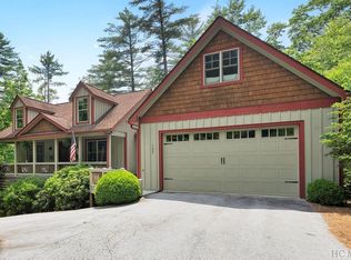 102 Sunrise Ridge Ct, Sapphire, NC 28774