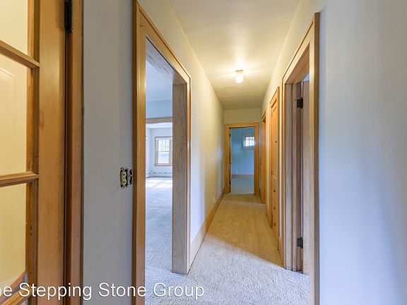 2nd image of 2301 Garfield St NE APT 1
