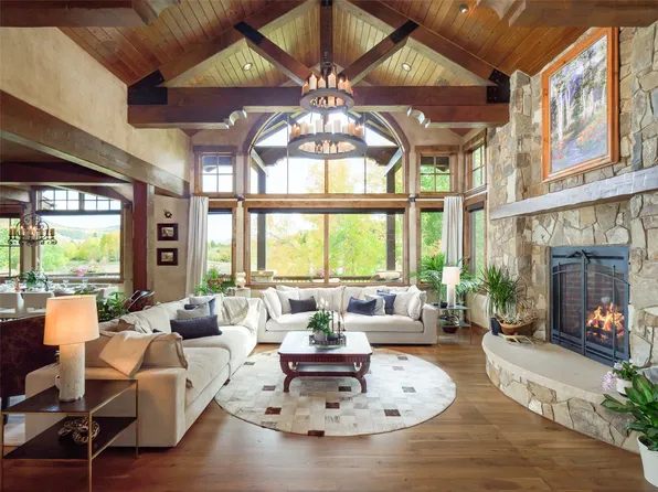 330 High Park Ct, Silverthorne, CO 80498