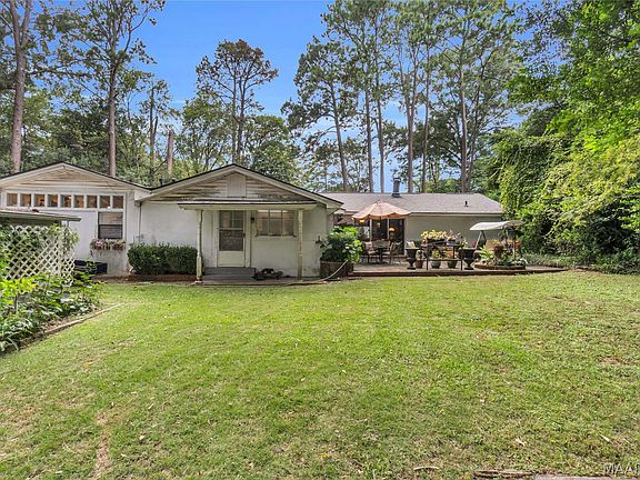 2nd image of 3932 Sunset Dr