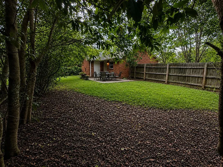 902 E Magnolia Ave — Photo 15