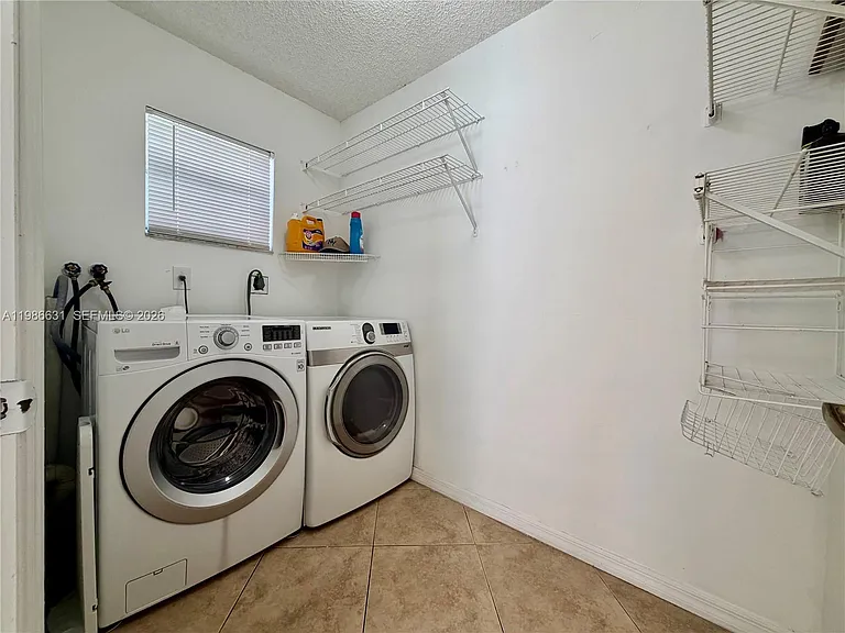 12619 NW 11th Pl — Photo 46