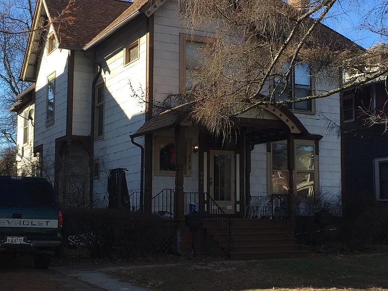 2215 Parkwood Ave #2B — Photo 1