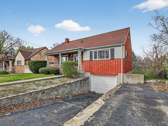 3rd image of 2290 Deblin Dr
