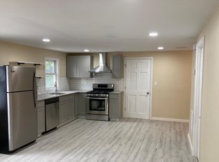 1697 Chalkstone Ave FLOOR 2, Providence, RI 02909
