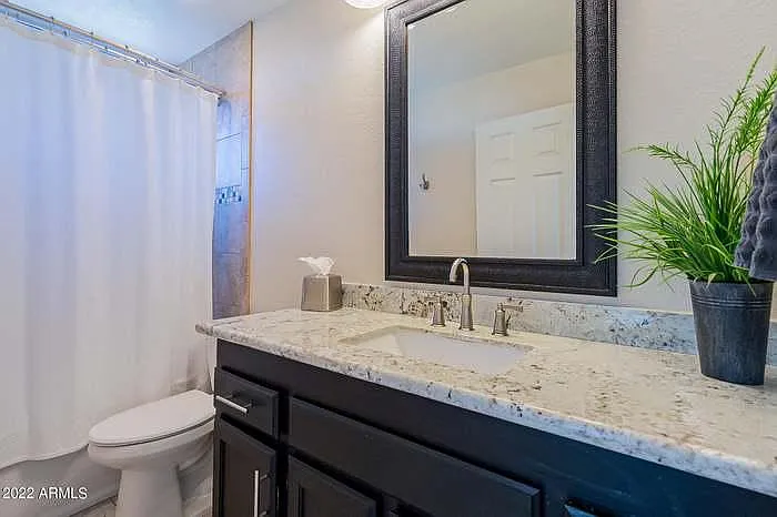 9145 E Jenan Dr — Photo 32
