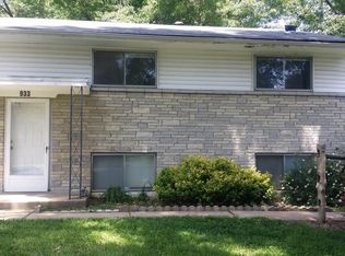 933 Murcia St, Saint Louis, MO 63138