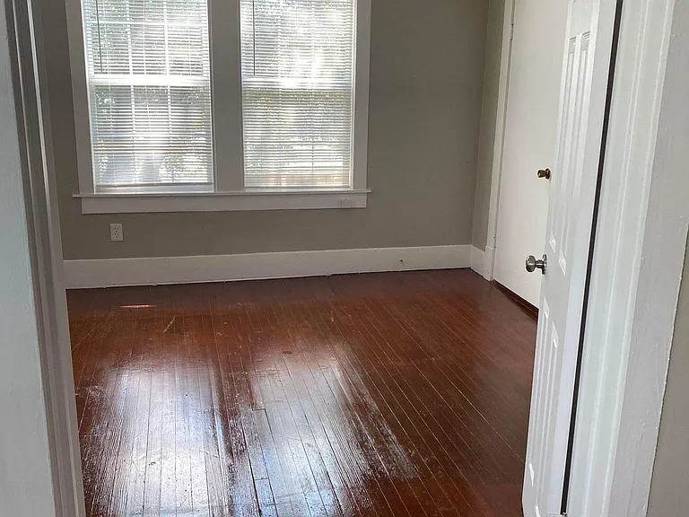 1808 Hadley St #8 — Photo 7