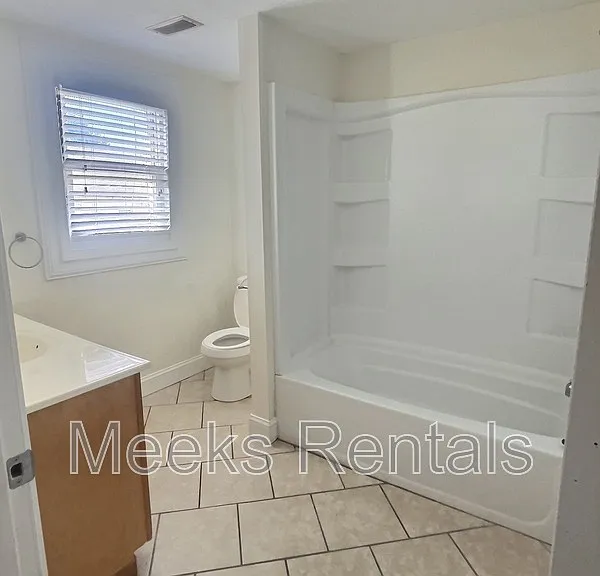 414 W 9th Ave — Photo 2