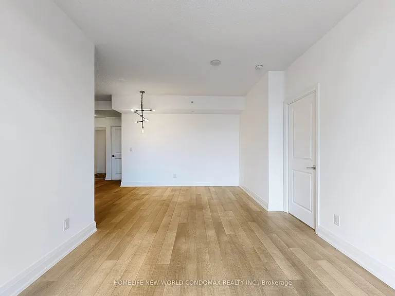 7165 Yonge St #1906 — Photo 6