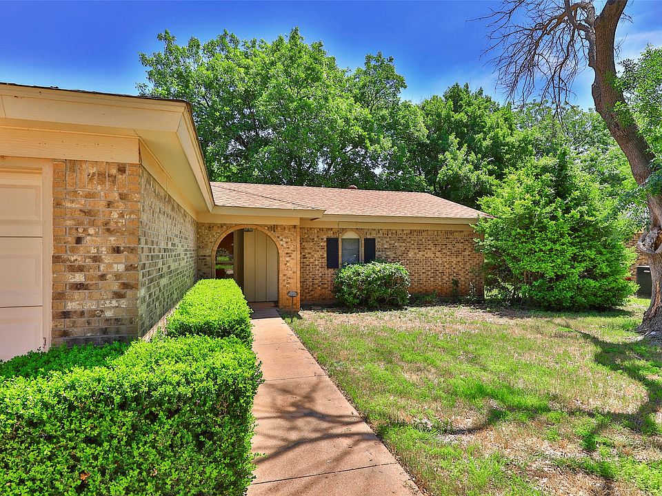 1st image of 4641 Carrie Ann Ln