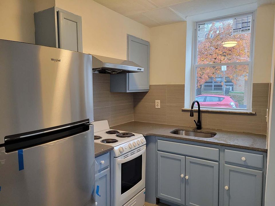 1st image of 1801 S 10th St Floor 1