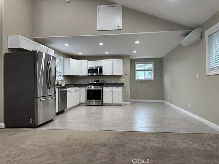 16357 Vintage St #16357 — Photo 5