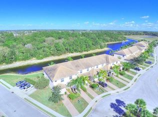 1347 Weeping Willow Ct, Cape Coral, FL 33909