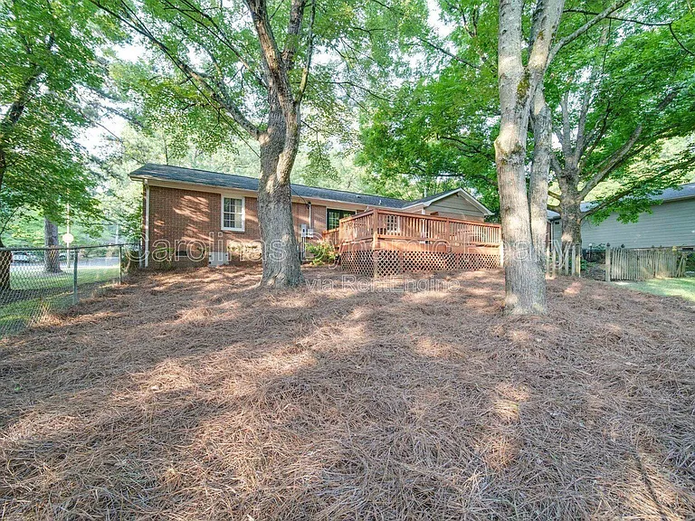 6700 Castlegate Dr — Photo 71