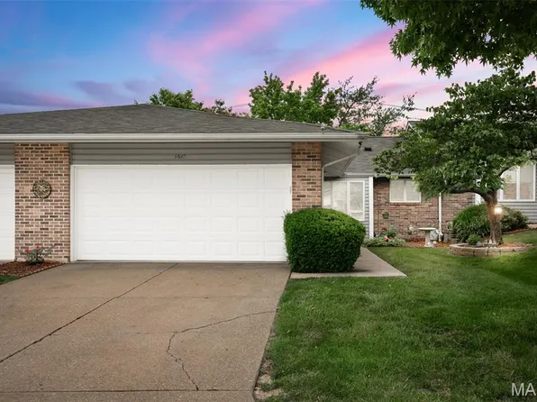 1615 Rosewall Dr #C, Saint Charles, MO 63303