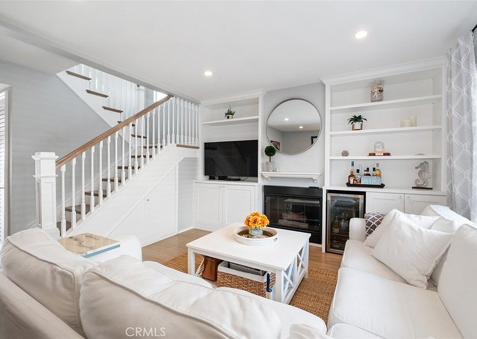1st image of 24 Seascape Dr