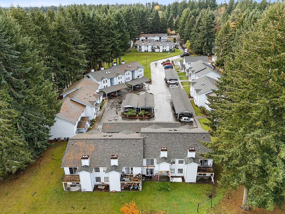 1st image of 4947 51st Ln SE #D