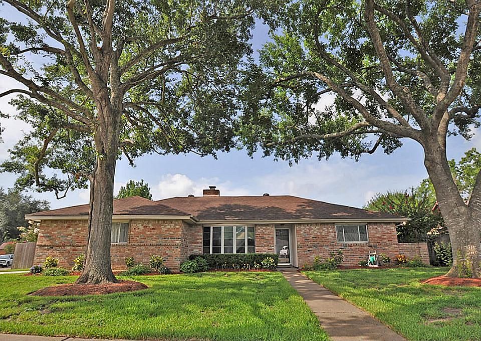1st image of 11514 Ainsworth Dr